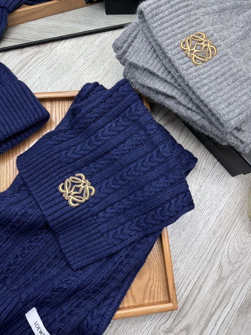 Loewe Caps Scarfs